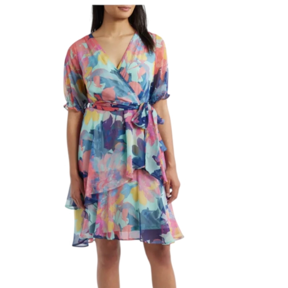 Tahari ASL Floral Shadow Stripe Short Sleeve Faux Wrap Dress.. Size 8